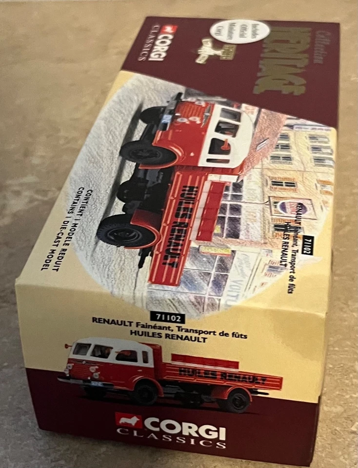 Corgi # 71102 Renault Faineant Transport de futs Huiles Renault  Die-Cast - Image 3 of 4