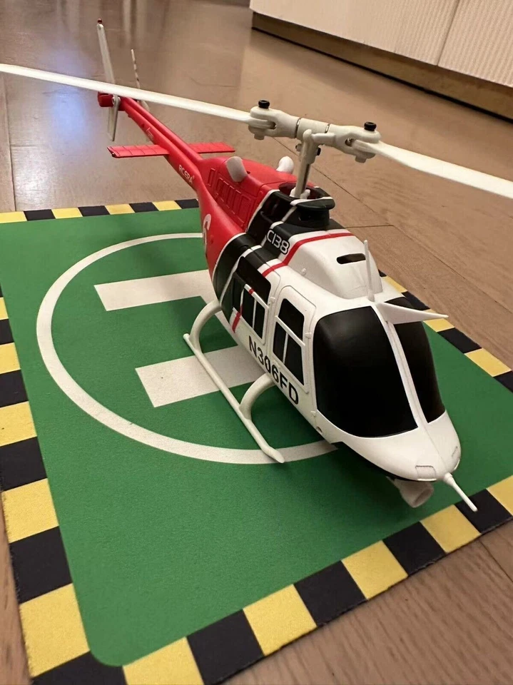 New C138 RC Helicopter Optical Flow Location 6 Channel Drone Helicopter 2.4G - Image 3 of 4