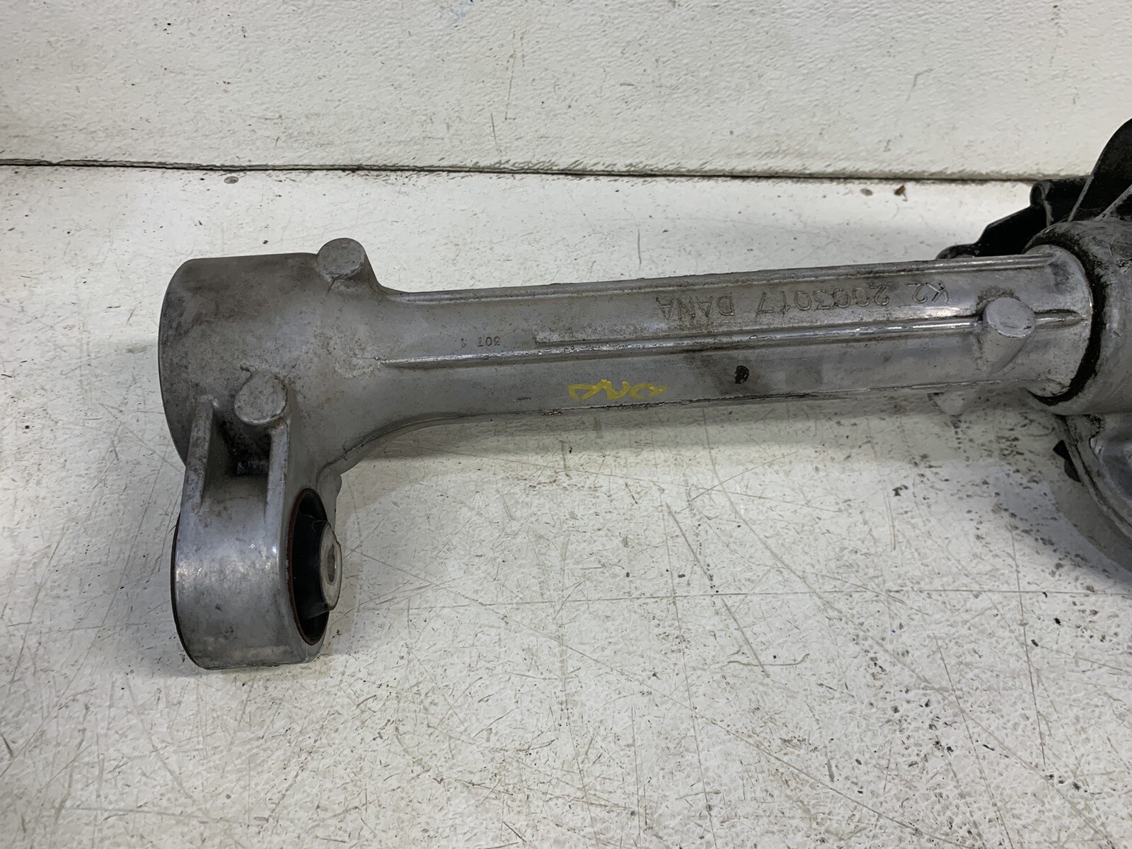 20082012 Jeep Liberty 3.73 4WD 4x4 front differential diff carrier w