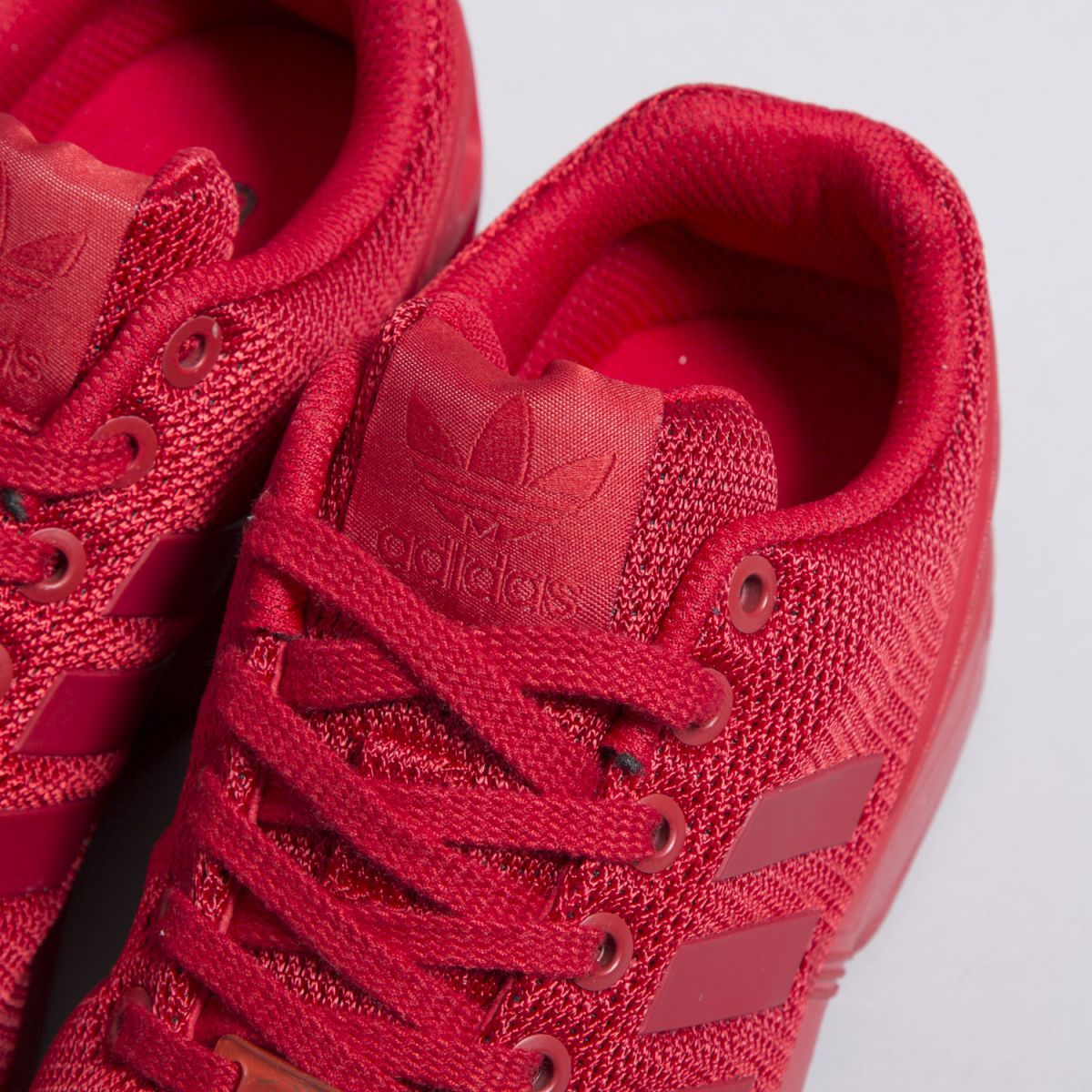 adidas originals zx flux triple red
