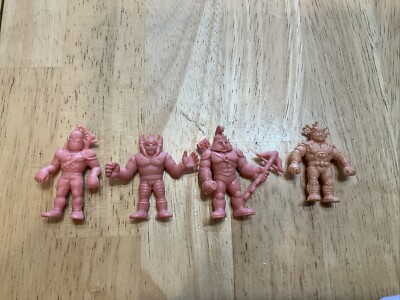 M.U.S.C.L.E Muscle Men Lot Of 3 Figures Plus Extra Misc Figure