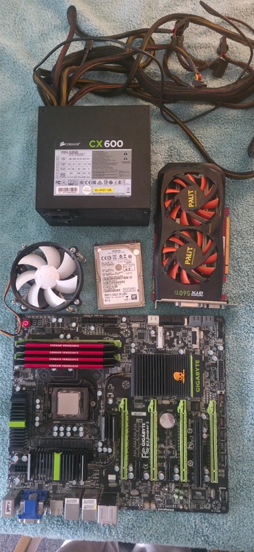 Gigabyte G1.Sniper M3 Motherboard,CPU,32GB DDR,