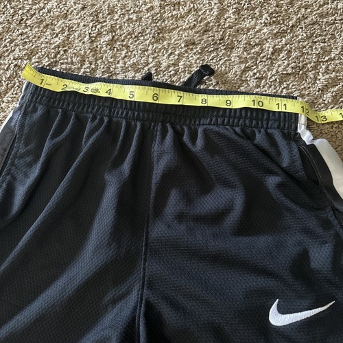 NEW Nike Boys LARGE Dri-Fit Elite Stripe Basketball Shorts, Black / White - Picture 4 of 11