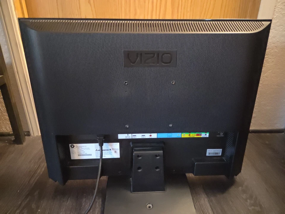 Vizio VO22L 22 inch LCD TV Computer PC Monitor Gaming HDMI with Remote HDTVIOA - Image 4 of 4