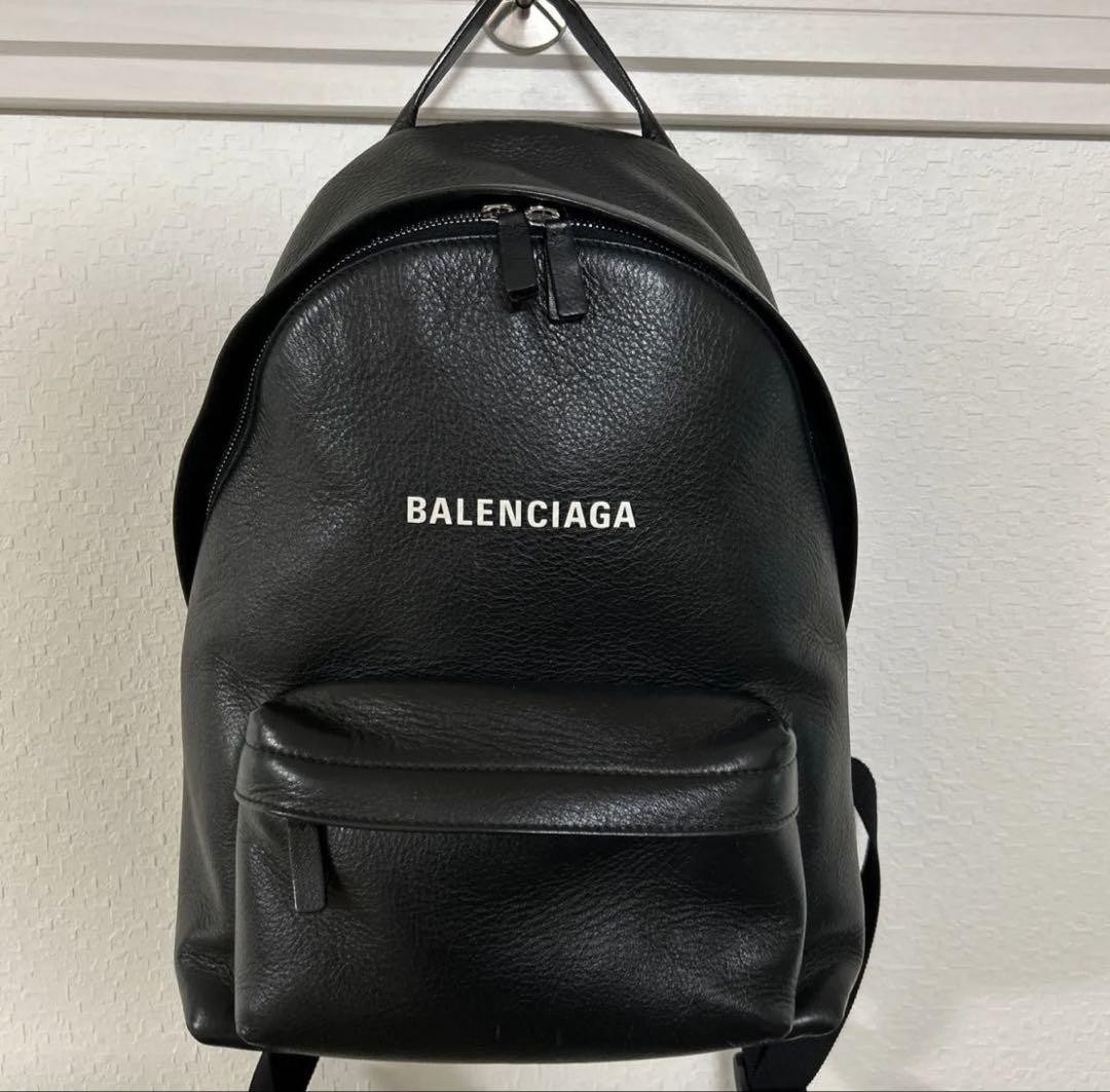 美品】BALENCIAGA EVERYDAY BACKPACK L Balenciaga Everyday