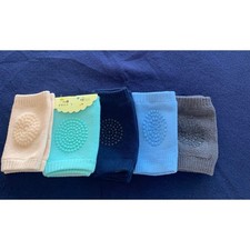 5 pairs- ANTI-SLIP AND PROTECTIVE - The crawling knee pad baby