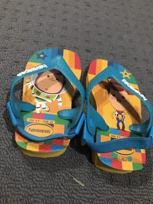 havaianas toy story baby