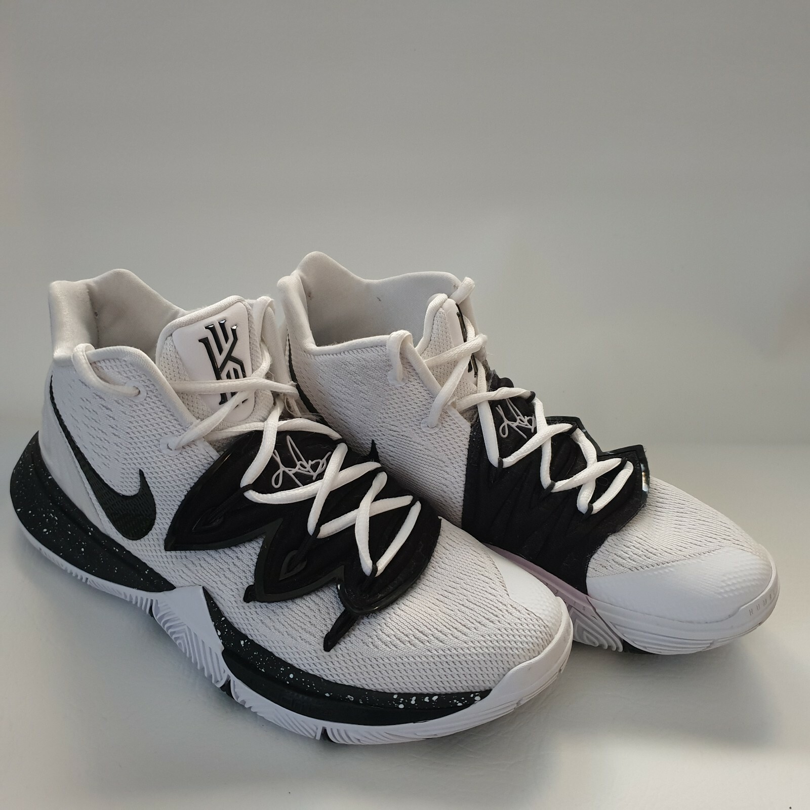 kyrie irving cookies and cream