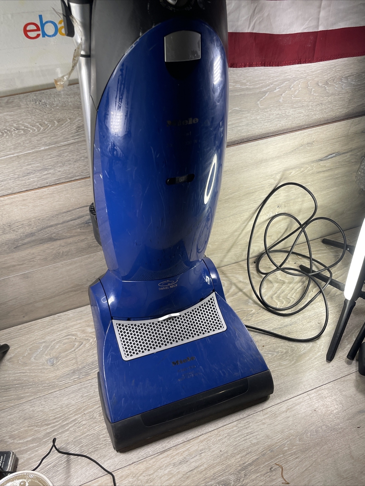 MIELE S7 TWIST S7210 UPRIGHT VACUUM CLEANER BLUE For Parts Wire Cut eBay