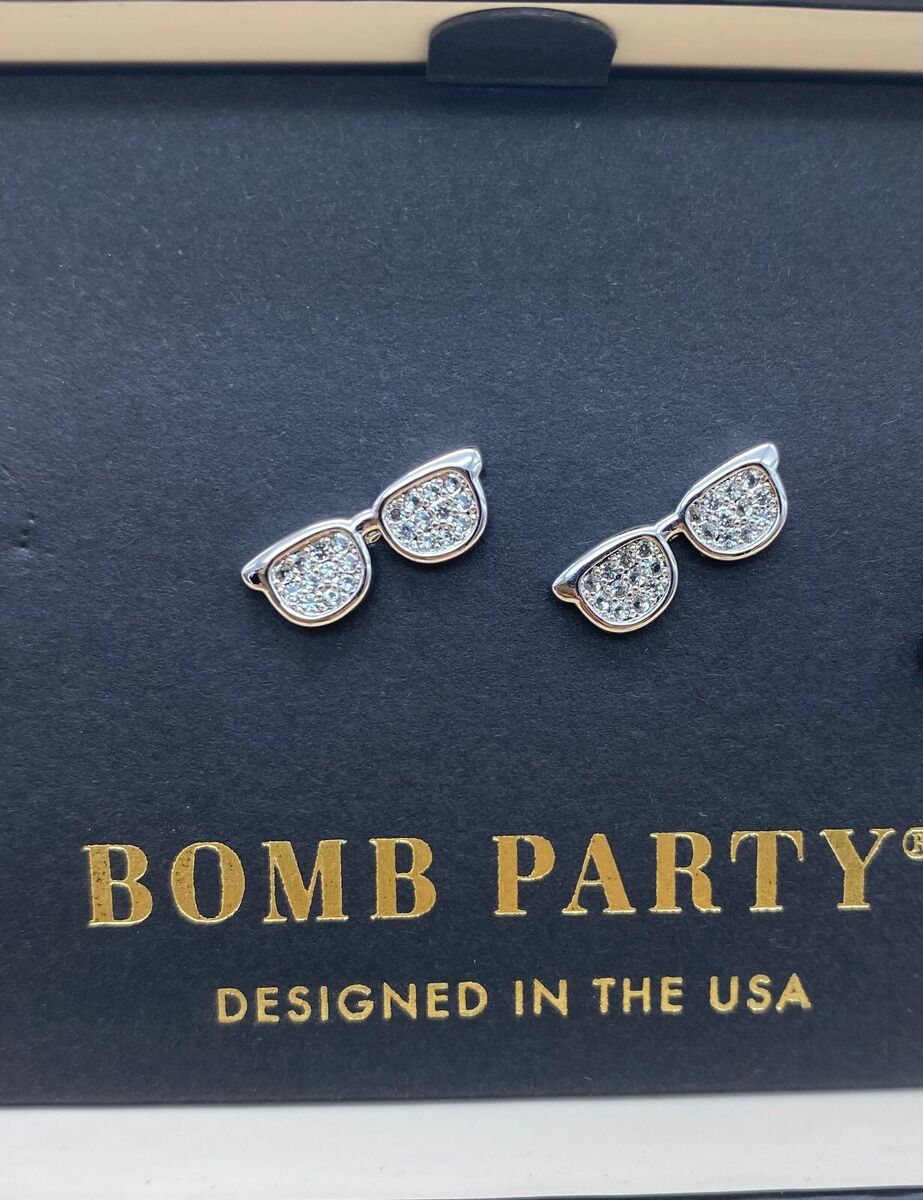 bombparty #bp #simplystuds #studs #earrings