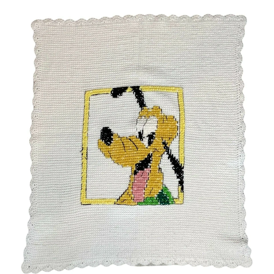 Bebé Crochet Afgano Blanco Borde Festoneado Plutón Centro 32 X 36 Pulgadas De Colección  Foto 2 de 4