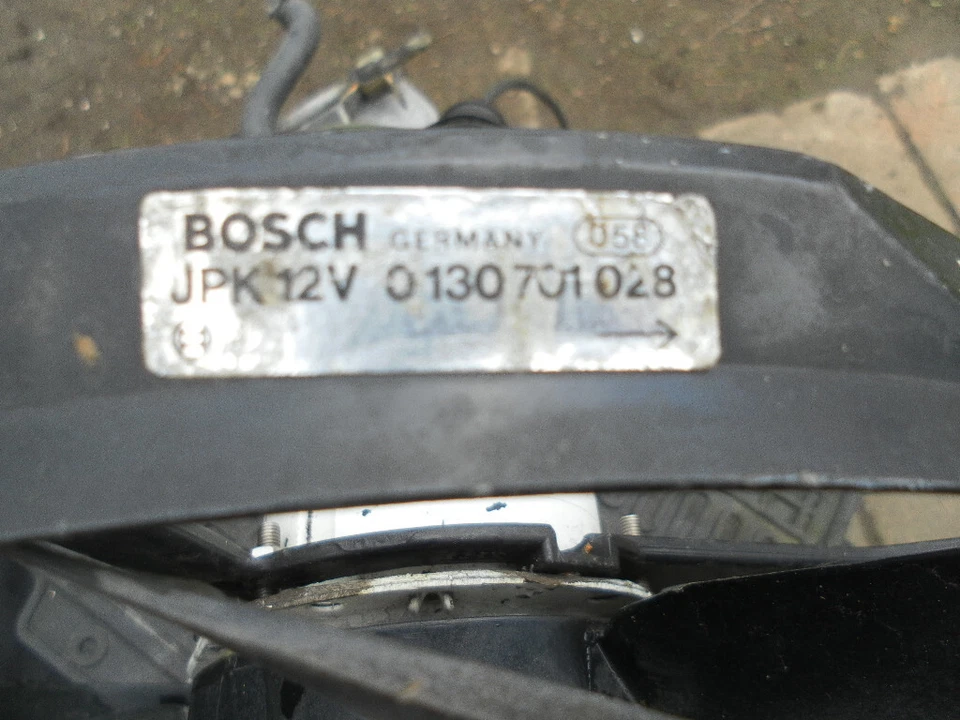 BMW E24 Elektrolüfter Bosch 0130701028 Zusatzlüfter E3 E9 E12 E23 - Bild 3 von 3