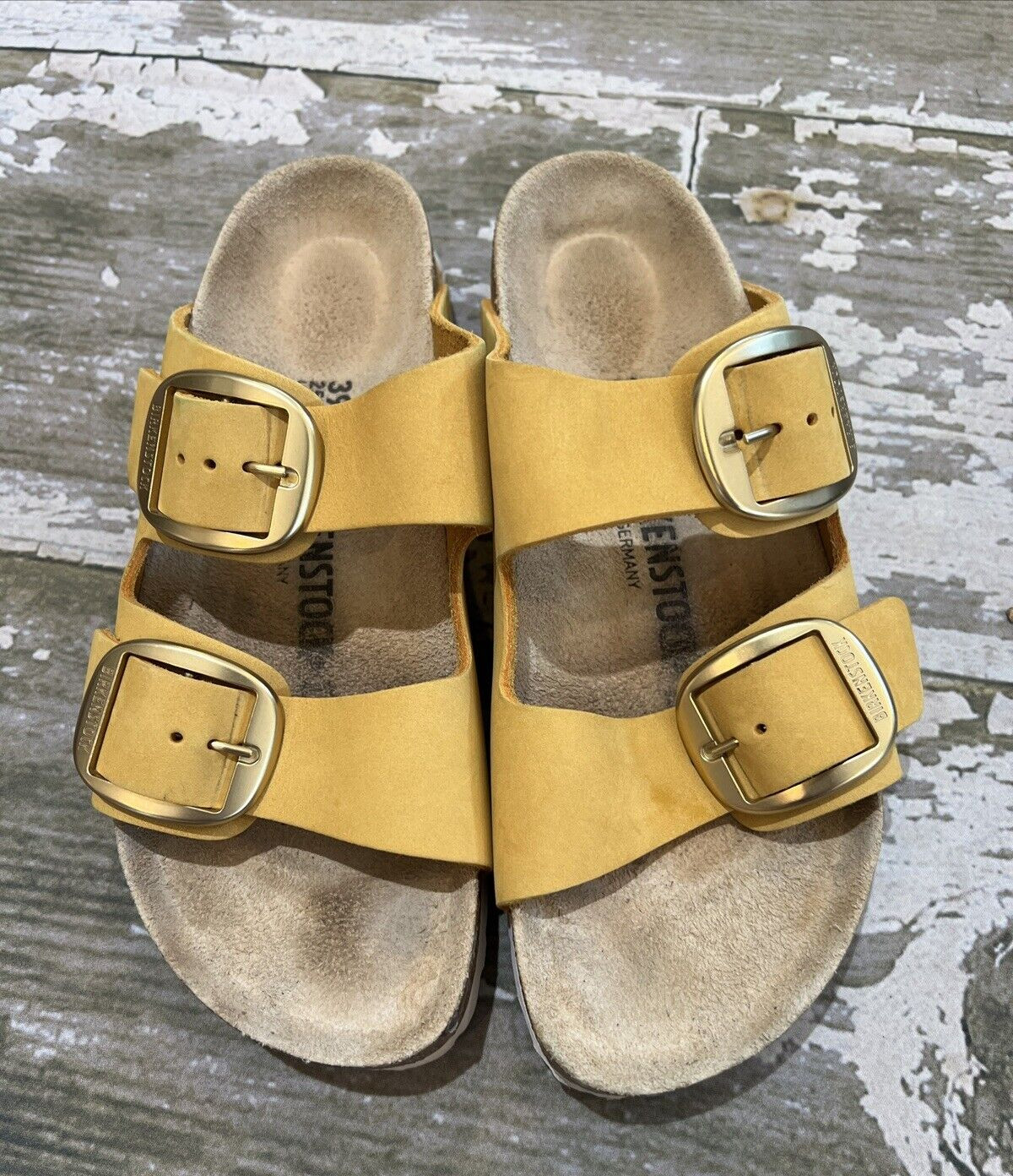 BIRKENSTOCK Slide on ARIZONA Big Buckle Sandals Yellow Ochre Gold