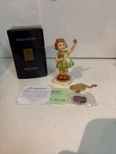 Goebel Hummel Porcelain Forever Yours #793 First Issue Erste Ausgabe Girl Figure