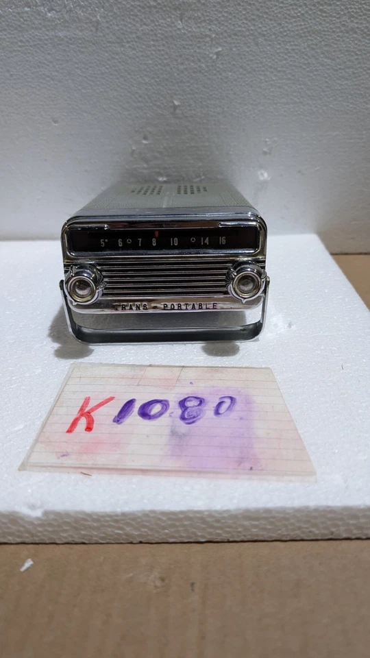 1958-60 OLDSMOBILE TRANS PORTABLE DASH AM RADIO USED - Image 2 of 4