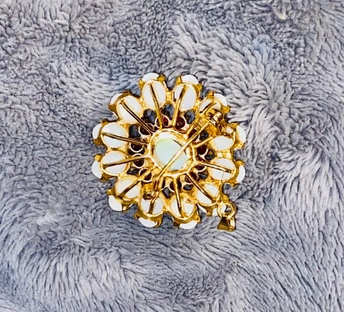 vintage costume jewelry ladies pins brooches