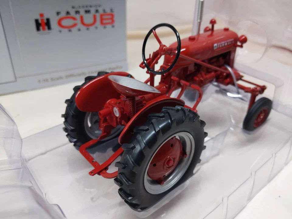 1/16 Spec Cast 1950 Farmall Cub Tractor 2023 PA Farm Show - Image 3 of 4