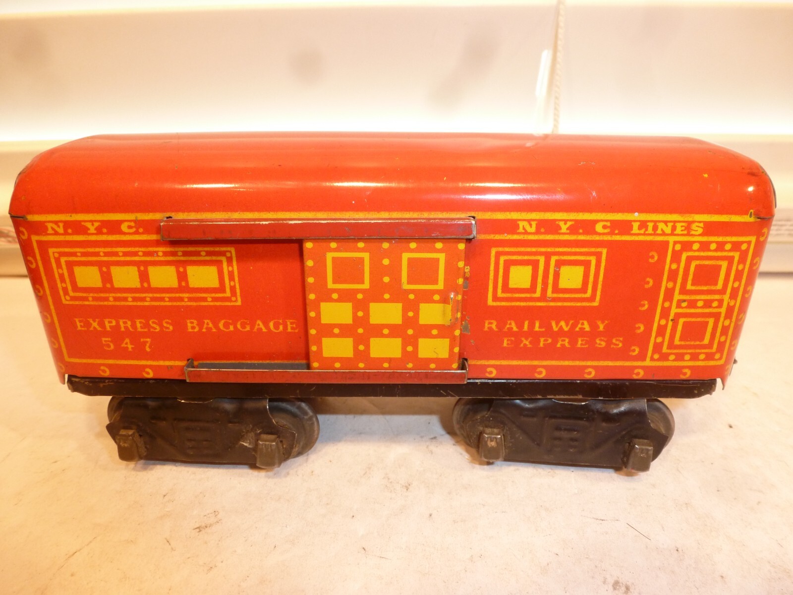 Clean Marx OGauge Train 547 NYC 8 Wheel Express Baggage Car w/ Hook