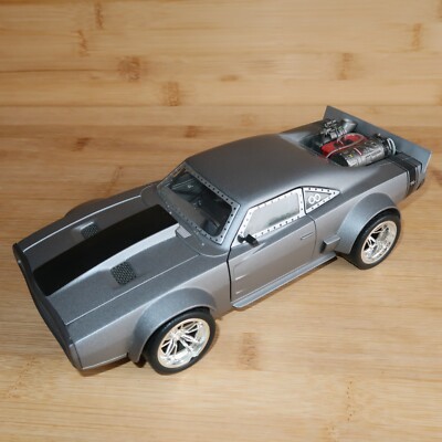 Jada Fast & Furious 1/24 Die-Cast Model Dominic Toretto Ice