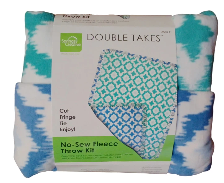 No Sew Fleece Throw Kit 43 x 55 Reversible Blanket Blue Green Diamond Dot  New