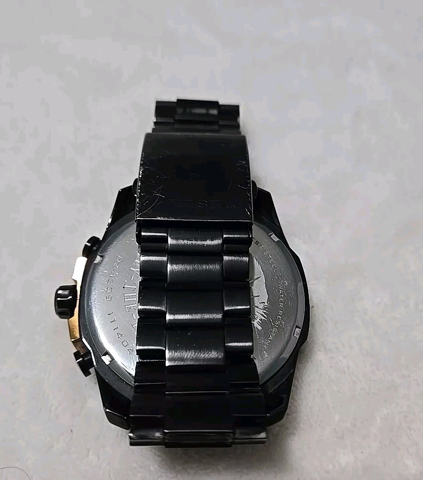 DIESEL ブラック 時計 10BAR Amazon.com: Diesel Spiked Stainless Steel Chronograph Men's