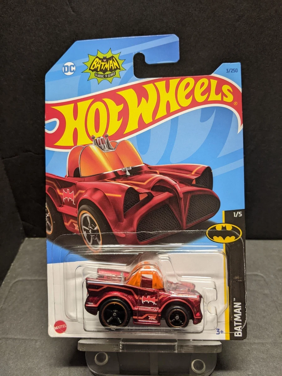 2023 Hot Wheels Super Treasure Hunt Tooned Classic TV Batmobile w/  Protector