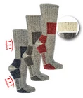 functional and trekking socks with 85% merino wool