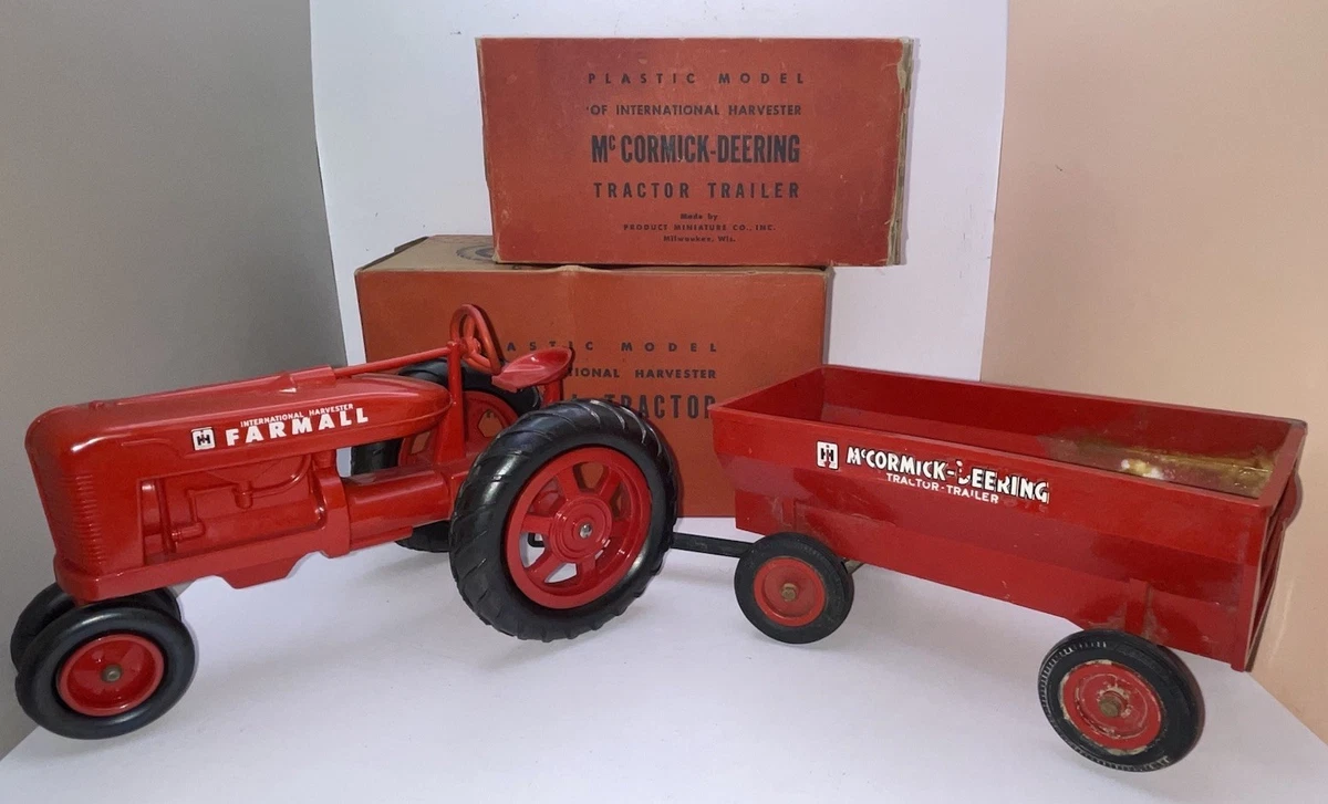 Farmall Tractor Vintage Manufacture Diecast Farm Vehicles for sale
