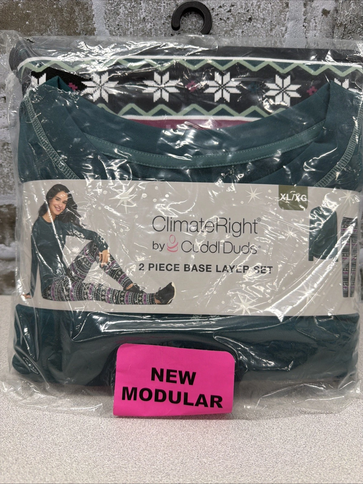 Cuddl Duds XL 2-Piece ClimateRight Women’s Base Layer Top and Legging Set, Green