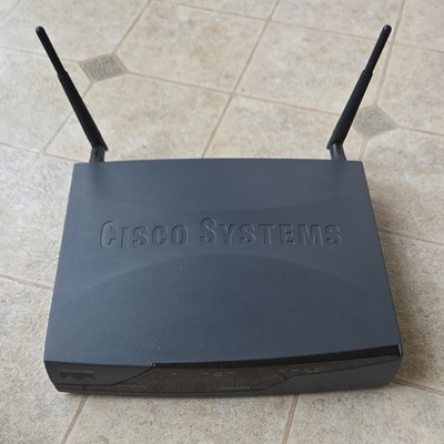 Cisco 871W 800 Series Enterprise Router WiFi 802.11b/g 4 LAN 100 Mbps