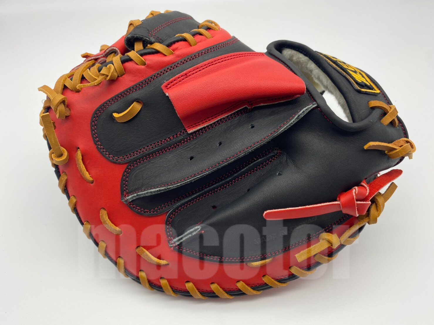 New Japan ZETT Special Pro Order 33" Catcher Baseball Glove Black RHT