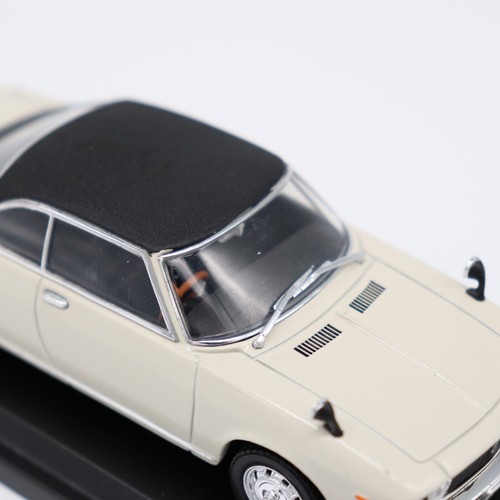 Mazda Luce cupé rotativo 1969 mini coche escala 1/43 caja - Imagen 8 de 19
