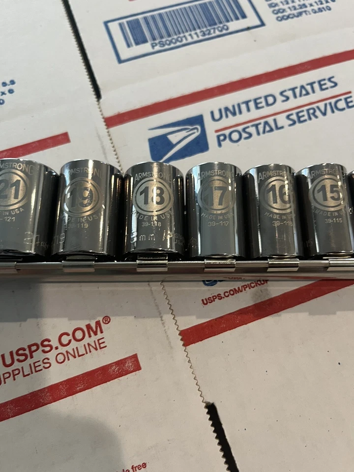 Juego de enchufes métricos 1/2 DR Armstrong Tools EE. UU. 12 PT. 12-19MM y 21, 22, 24 Foto 4 de 4