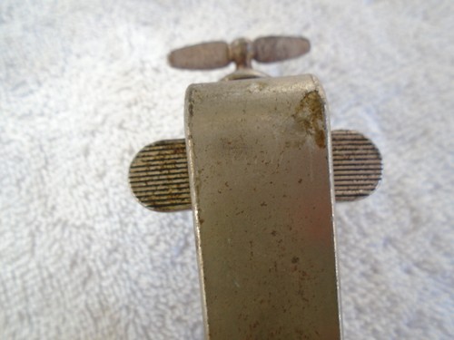 VINTAGE 1940's LEEDY STANDARD "STAYON" BASS DRUM HOOP CYMBAL HOLDER CLAMP-VG! - Picture 3 of 4
