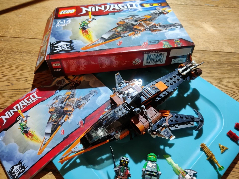 Lego NINJAGO N° 70601 Le Requin Du Ciel . Complet avec boite et notice. - Photo 2/4