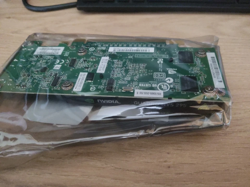 Dell Nvidia Quadro NVS 295 256MB DDR3 Graphics Card - Image 3 of 3