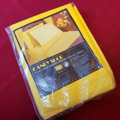 VTG SEARS Yellow CANDY SHOP Standard TWIN 50/50 PermaPrest PERCALE FITTED SHEET