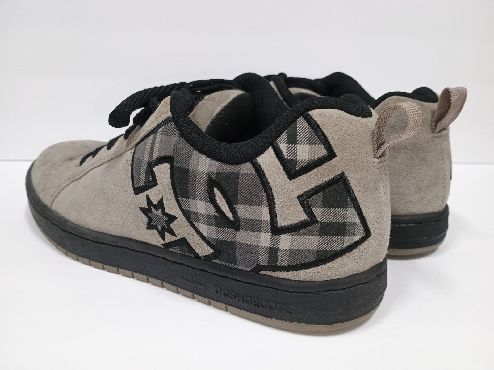 Dc Shoes Court Graffik SE 2011 Mens Size 13 Skate Shoes Gray Plaid Vintage image 8