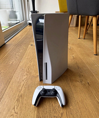 Sony PlayStation 5 PS5 Disc Edition 825GB Konsole Top Zustand + Controller