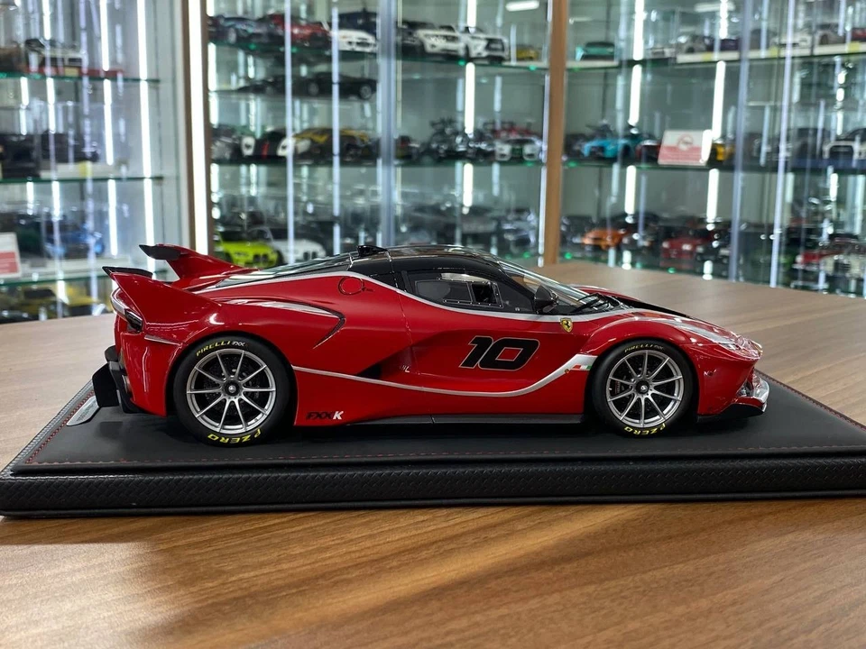 Ferrari FXX K Abu Dhabi 2014 #10 BBR Red Ltd 500 Collector Edition [1/18 Resin] - Image 3 of 4