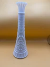 VINTAGE ANCHOR HOCKING WHITE MILK GLASS STARS & BARS PATTERN FLOWER BUD VASE 9"