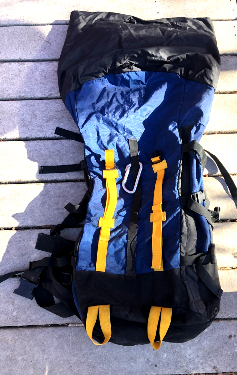 osprey atmos 65 ag sleeping bag compartment size Osprey