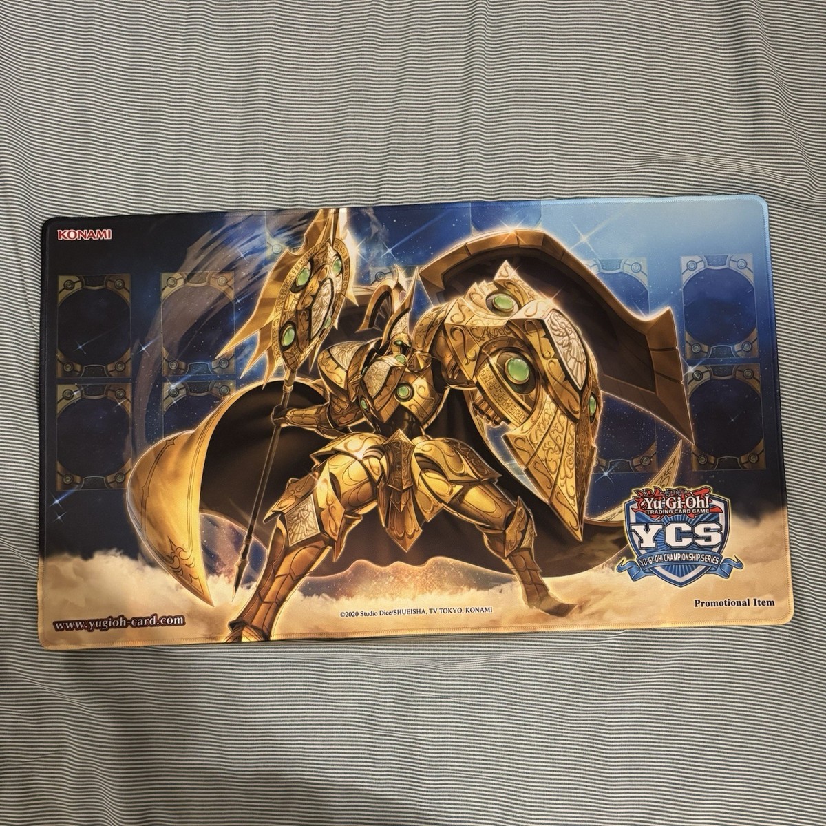 Yugioh! YCS Playmat | Anotherverse Stratios! - Konami Ítem