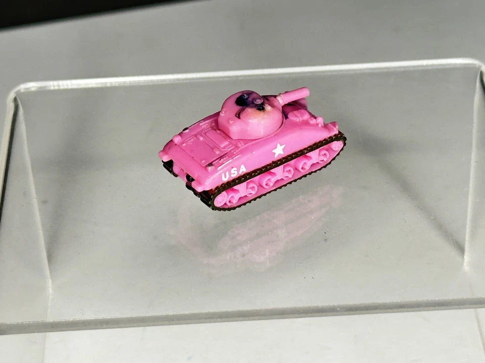 Galoob Micro Machines Insiders Pink Sherman Tank DAMAGED REPAIRED BARREL - Image 2 of 4
