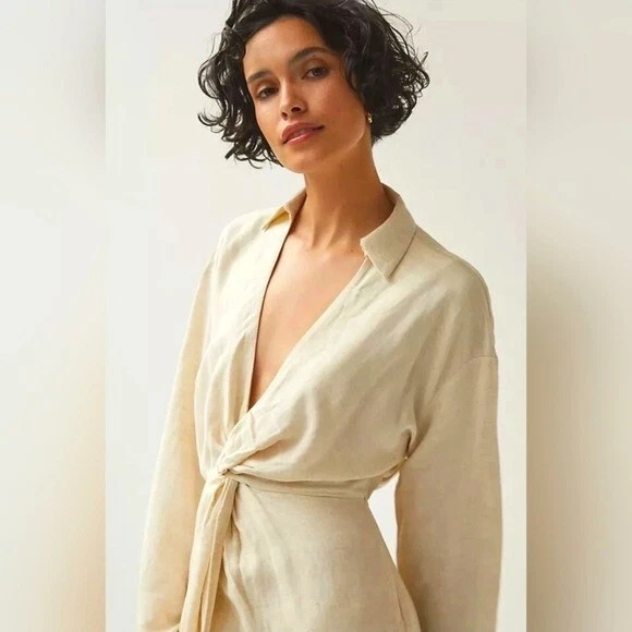 Vestido midi by Anthropologie cuello en V nudo delantero talla 14 Foto 2 de 4