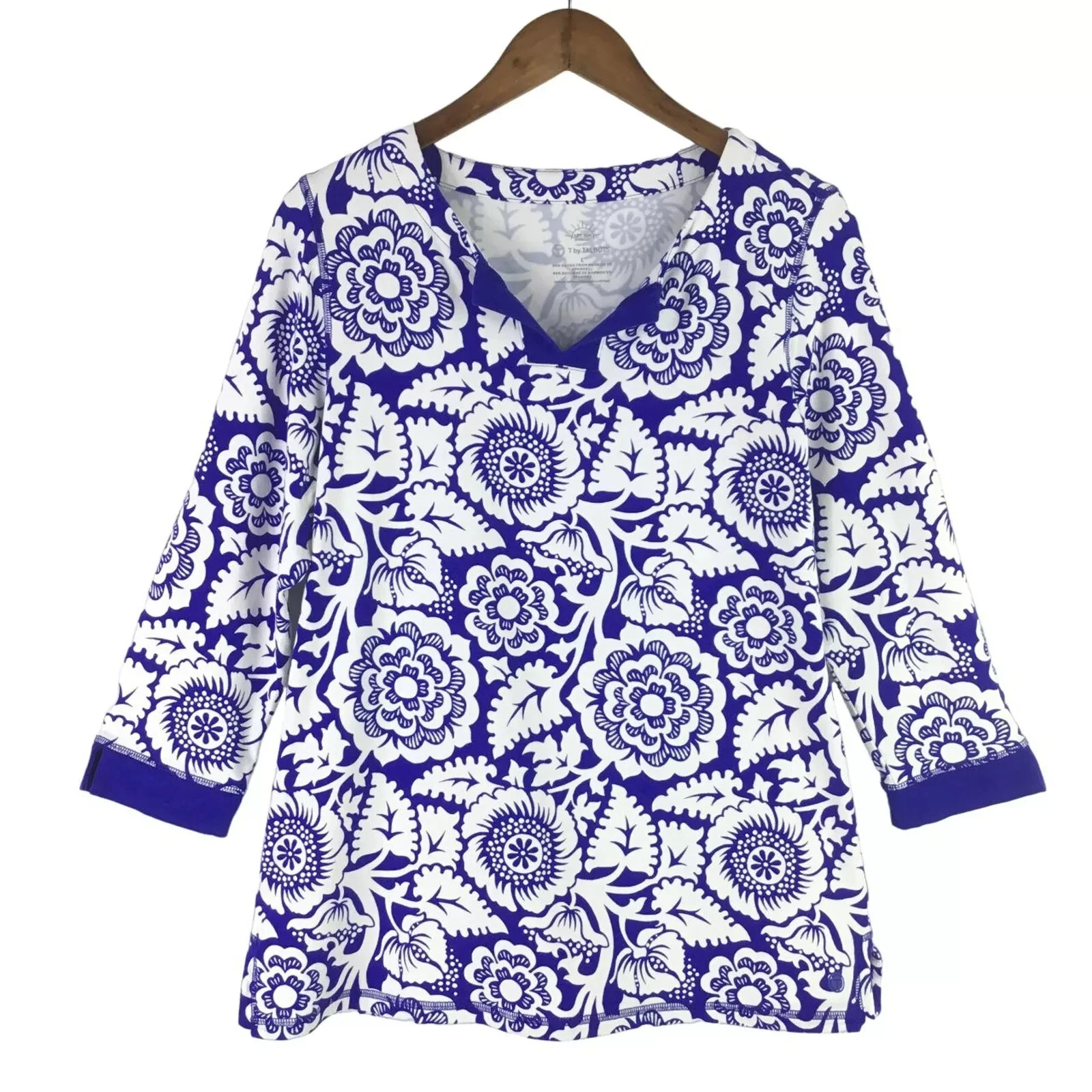 T by Talbots Floral Tunic Top sz L 3/4 Sleeve Blue Print Sun Protection UPF 50+