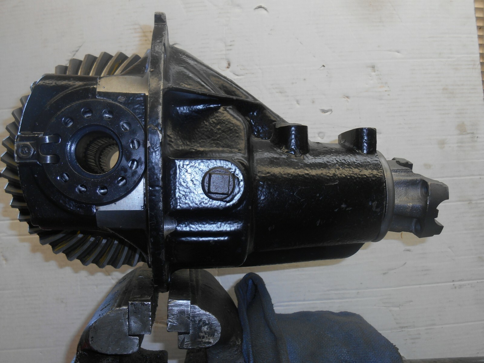 Mopar 8 3/4 8.75 OEM Axles & Housing A B C E F Body Dodge Add Center