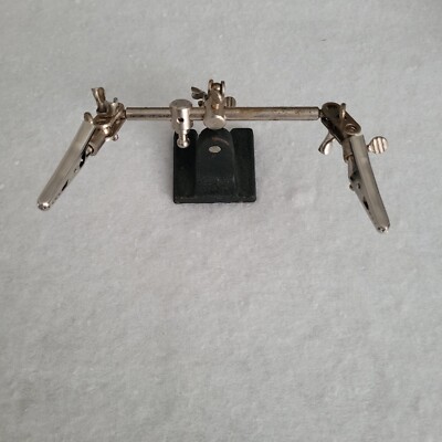 PCB Board Holder Mini Vise, Multi Angle Adjustments, Metal Base, Desktop type.