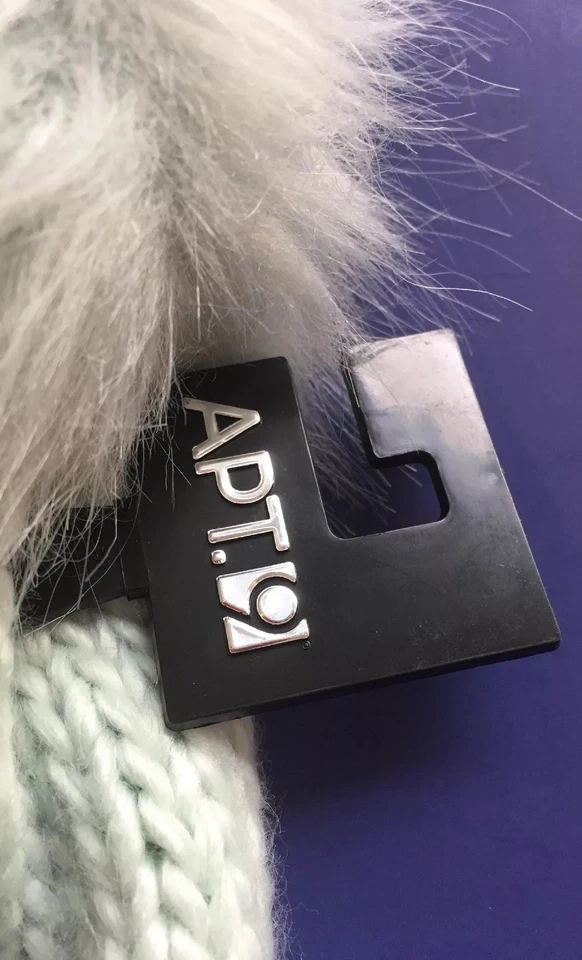 APT. 9 GORRO MUJER TURQUESA ACANALADO PUÑO TEJIDO POM POM TALLA ÚNICA Foto 2 de 4