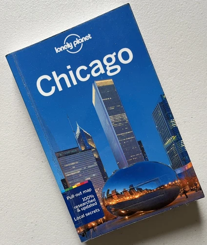 Lonely Planet Chicago (Travel Guide) Pull-out Map Local Secret 8th Edition 2017 - Picture 1 of 9